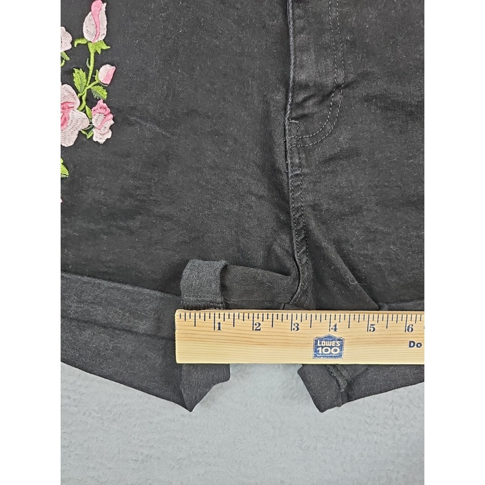 Guess Denim Shorts Pink Floral Embroidery Women's Size 31 Black High Rise Cuffed - Picture 3 of 8